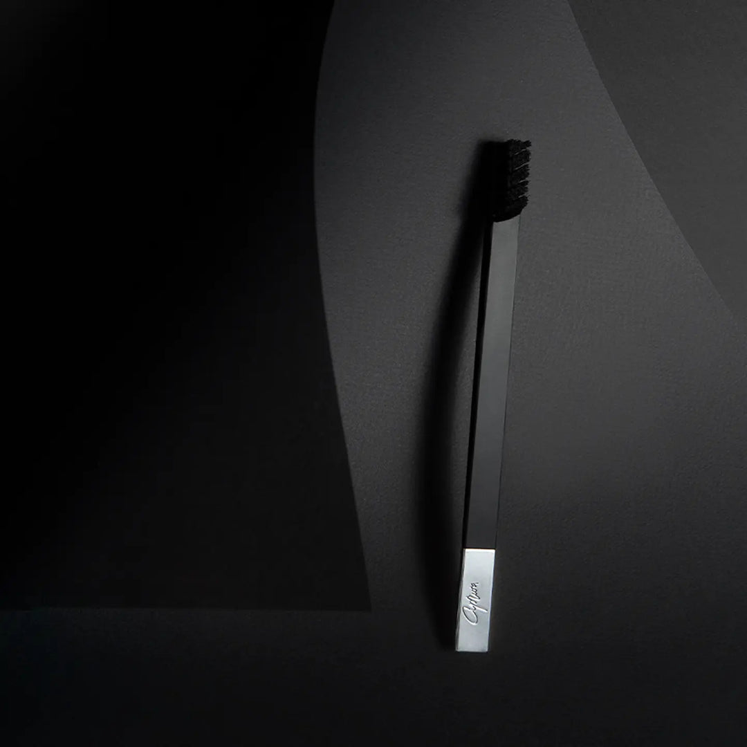 Apriori Toothbrush - Black & Silver - Soft 5