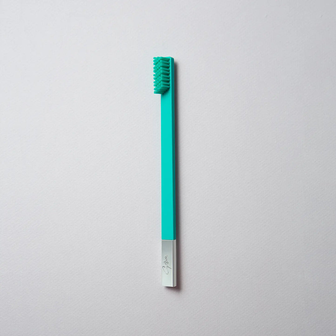 Apriori Toothbrush - Turquoise Blue & Silver - Medium 2