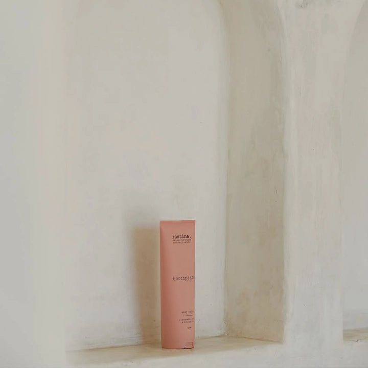 Routine Sexy Sadie Natural Toothpaste 6