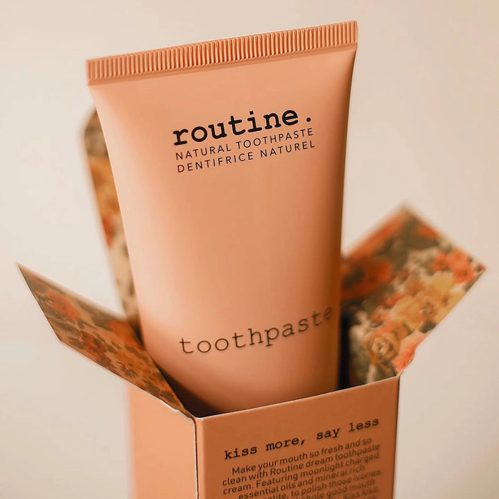 Routine Sexy Sadie Natural Toothpaste 4
