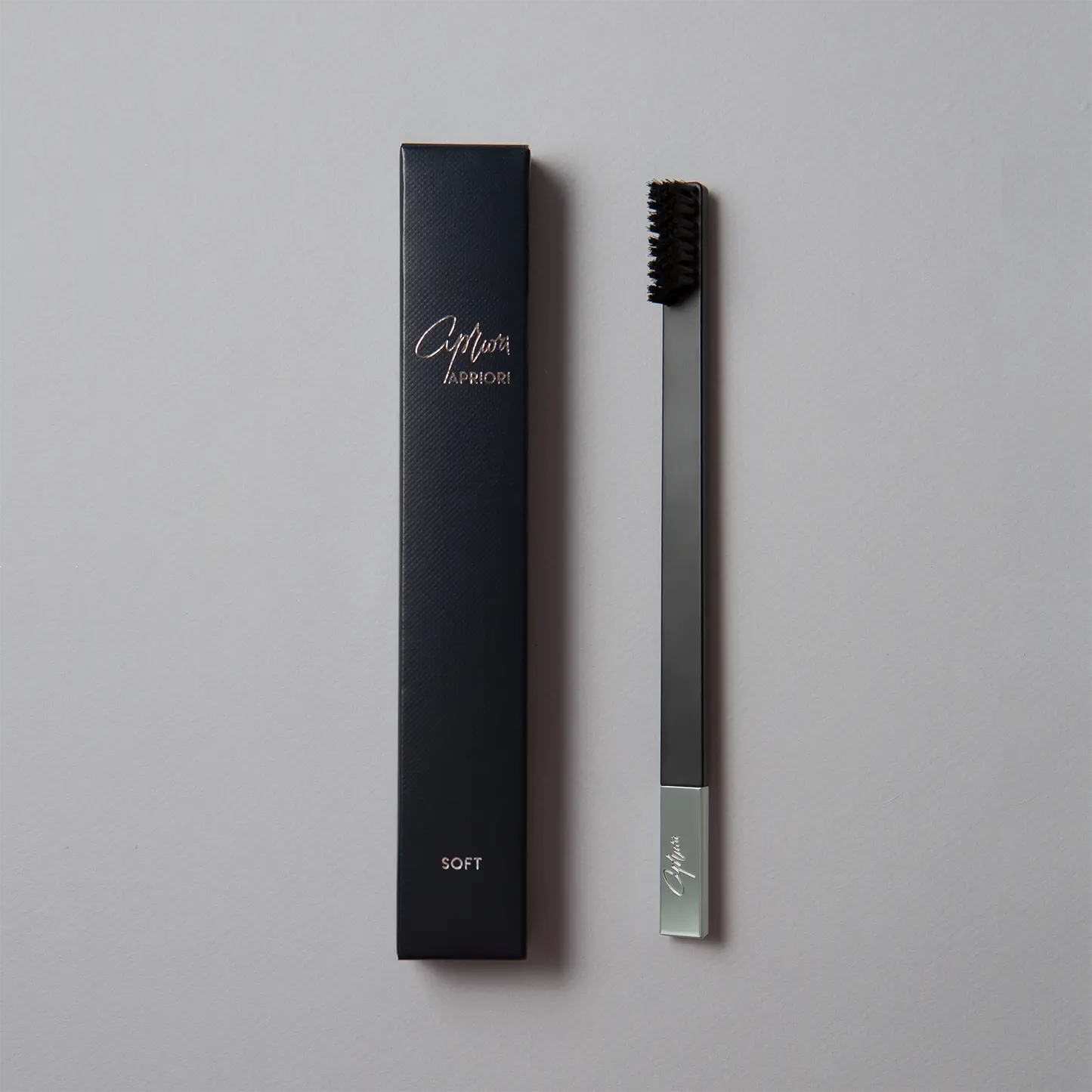 Apriori Toothbrush - Black & Silver - Soft