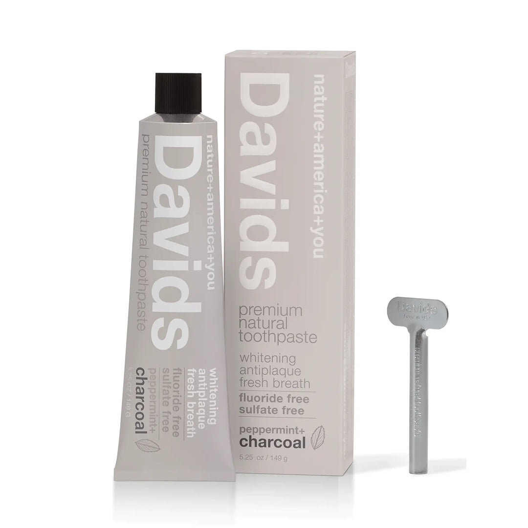 Davids Natural Toothpaste - Peppermint + Charcoal 5