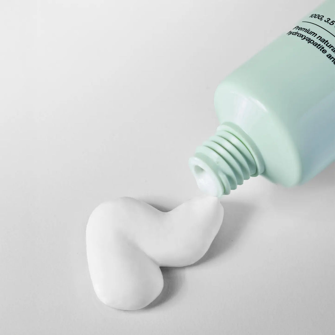 Peg Paste Toothpaste Tube -  Natural Mint 3