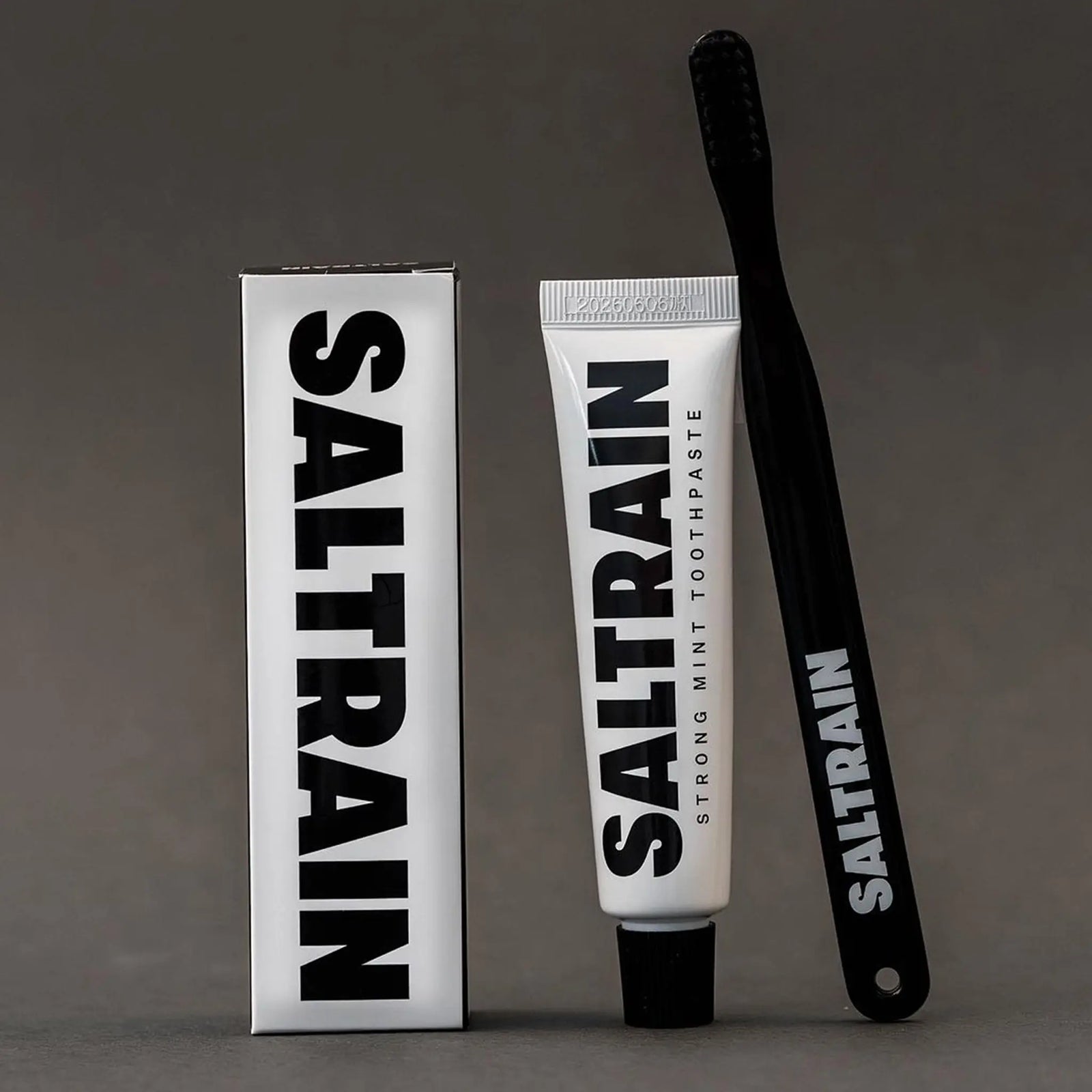 Saltrain Black Gray Salt Toothpaste 2